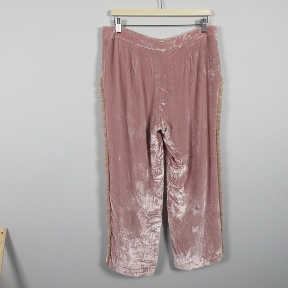 Cinq a Sept 5a7 Velvet Pants Women 8 Pink Rayon Silk Ruffle Wide Leg Luxury 342 - Picture 2 of 11